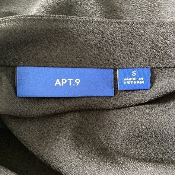 Apt 9 small black dress shirt sleeves pockets v-neck - Picture 12 of 13